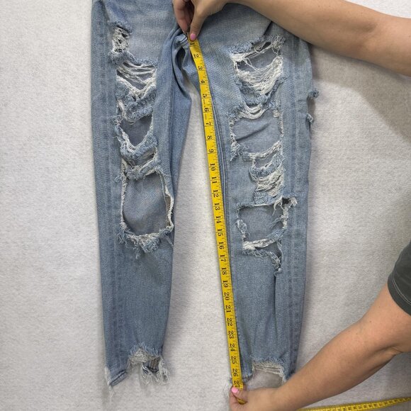 American Eagle Jeans Womens 4 Blue Distressed Mom Jean High Rise Ripped Denim - Picture 6 of 14